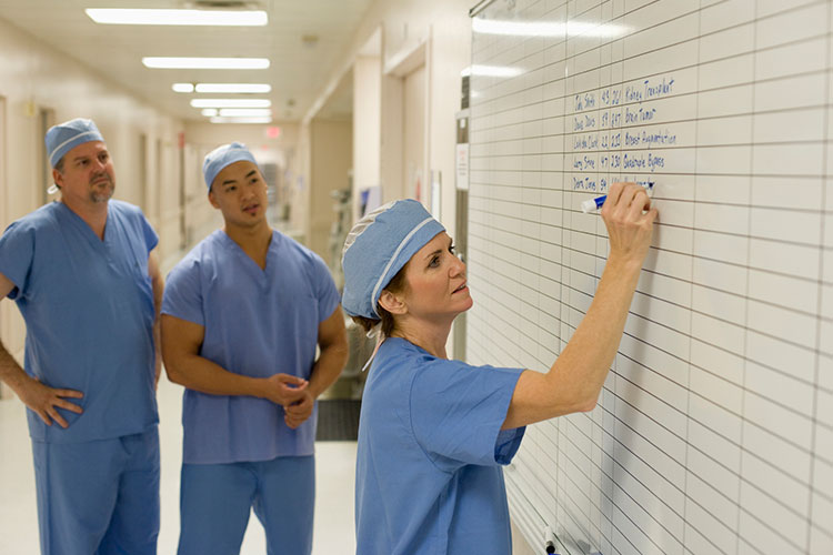 62 ideias de Médicos, enfermeiros